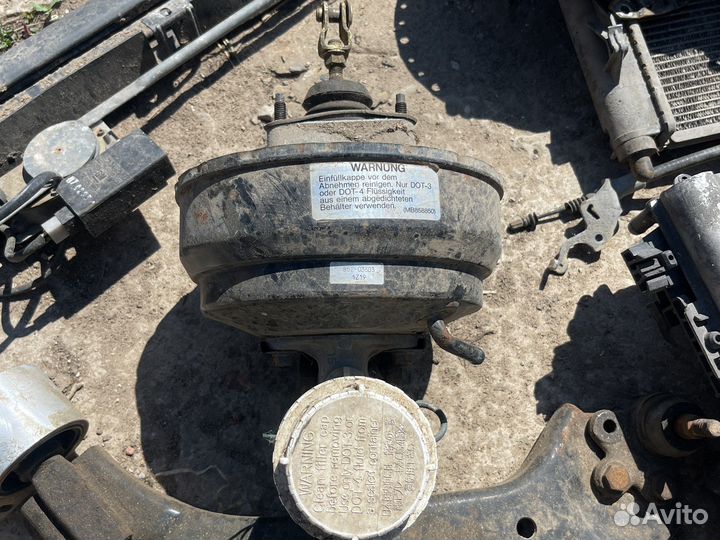 Вакуумник Mitsubishi Space Runner