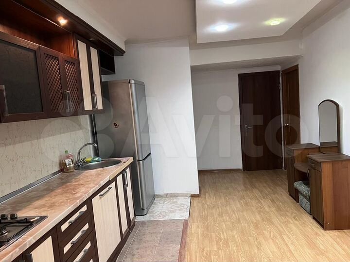 2-к. квартира, 75 м², 2/3 эт.