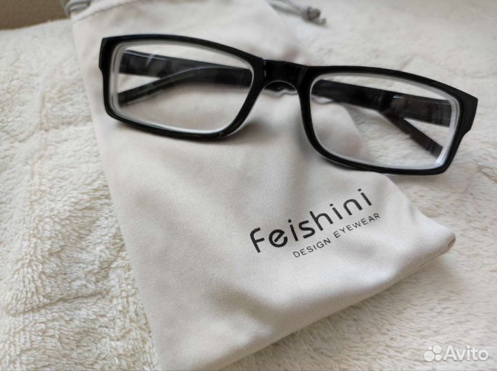 Очки с диоптриями -5