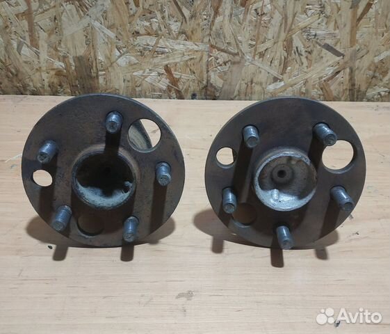 Ступица задняя Toyota Avensis 1