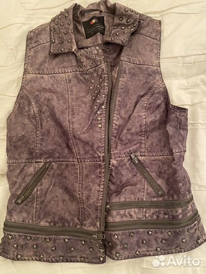 Жилетка женская