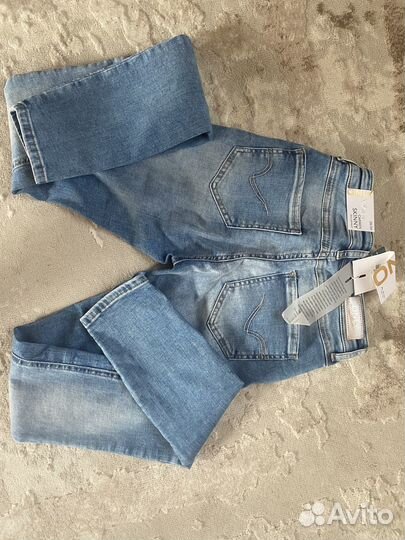 Джинсы новые на девочку only
