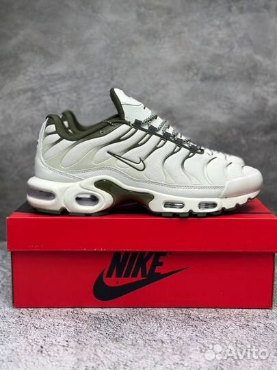 Кроссовки Nike Air Max Tn Plus