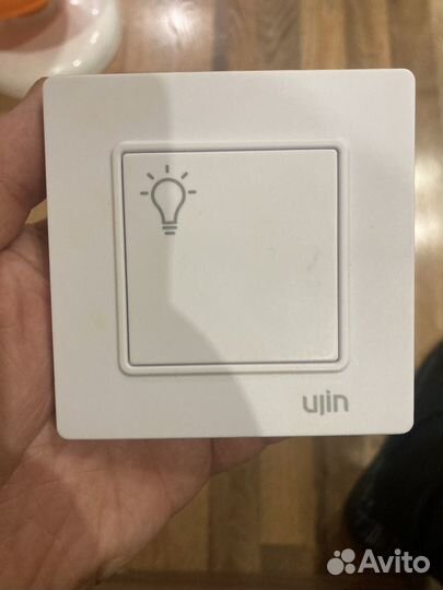 Умный выключатель ujin