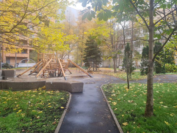 4-к. квартира, 103 м², 5/12 эт.