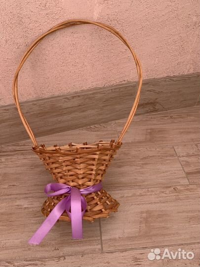 Корзина плетеная