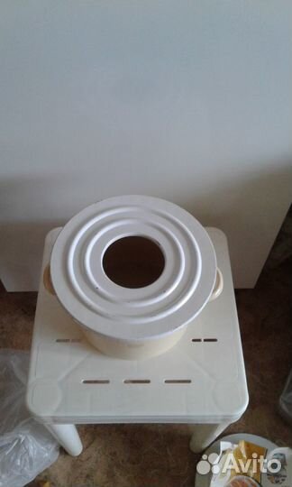 Банки разные. Круг для стерилиз.банок. Крышки капр