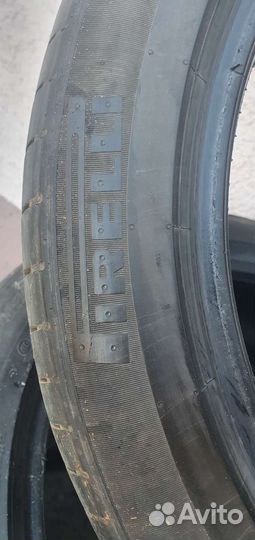 Pirelli P Zero 245/45 R19
