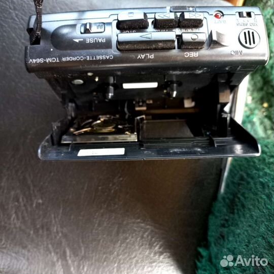 Кассетный магнитофон / диктофон sony