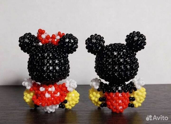 Микки Маус и Минни Маус из бисера Амигуруми