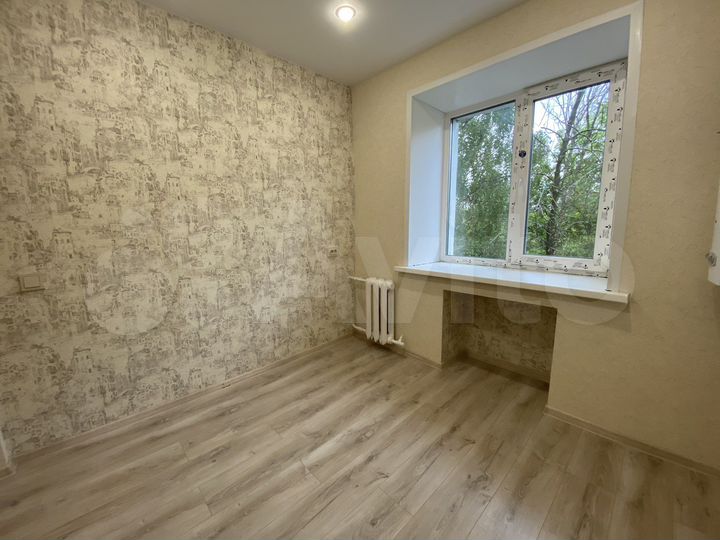 1-к. квартира, 30 м², 4/5 эт.