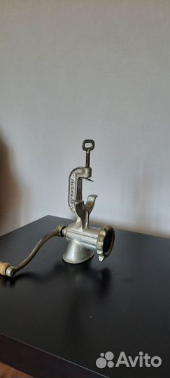 Мясорубка ручная