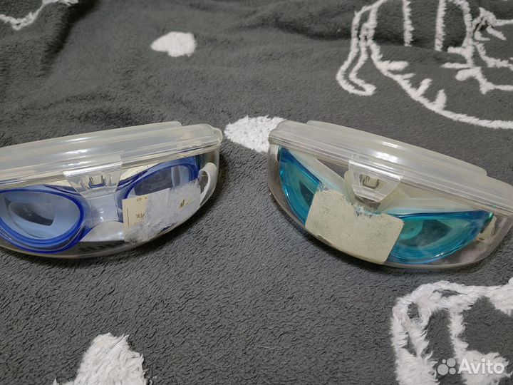 Очки для плавания