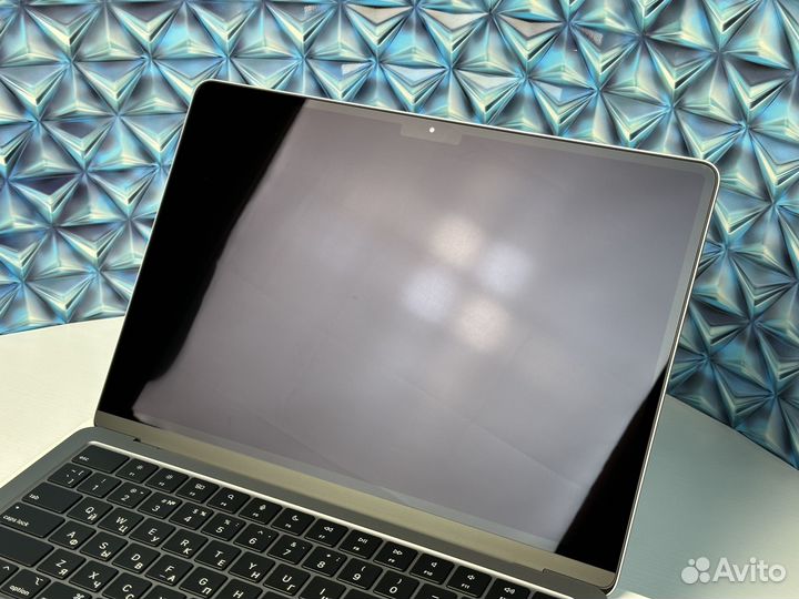 MacBook Air 13 2022 M2 512Gb идеал, чек, 6 цикл