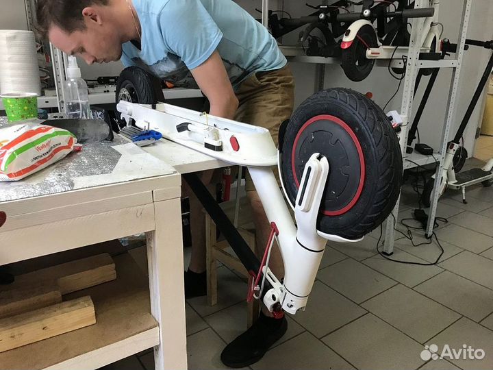 Ремонт электросамокатов. Ремонт гироскутеров