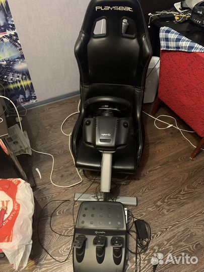 Игровая платформа руль, кресло и педали