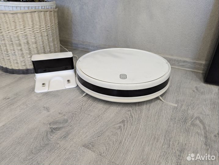 Робот пылесос xiaomi mi robot vacuum mop essential