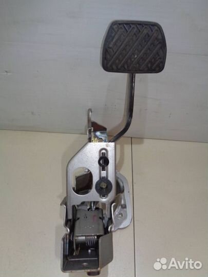 Педаль тормоза nissan teana J32 VQ25DE