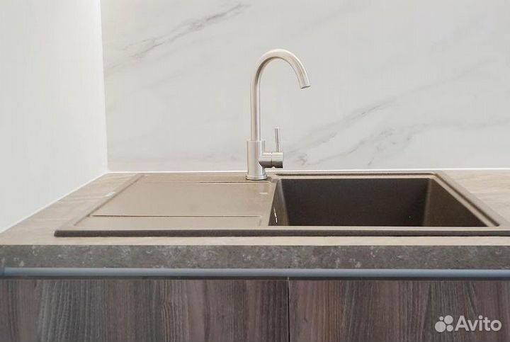 Кухонный гарнитур на заказ. Бecплaтнaя ycтaнoвкa