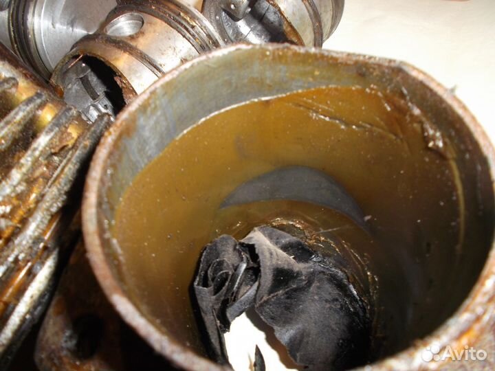 Продаю новую советскую поршневую на мотоцикл Урал