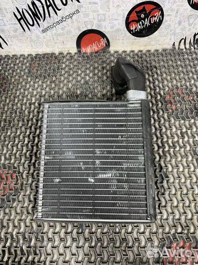 Радиатор кондиционера Honda Accord
