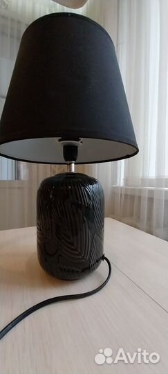 Лампа настольная