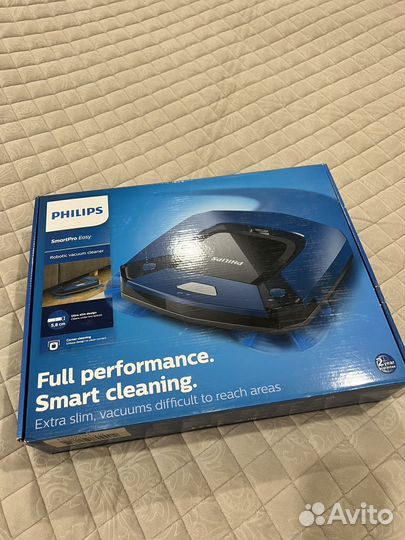 Робот пылесос philips