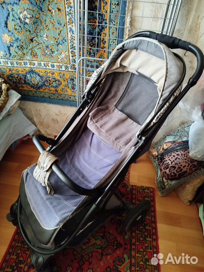 Прогулочная коляска