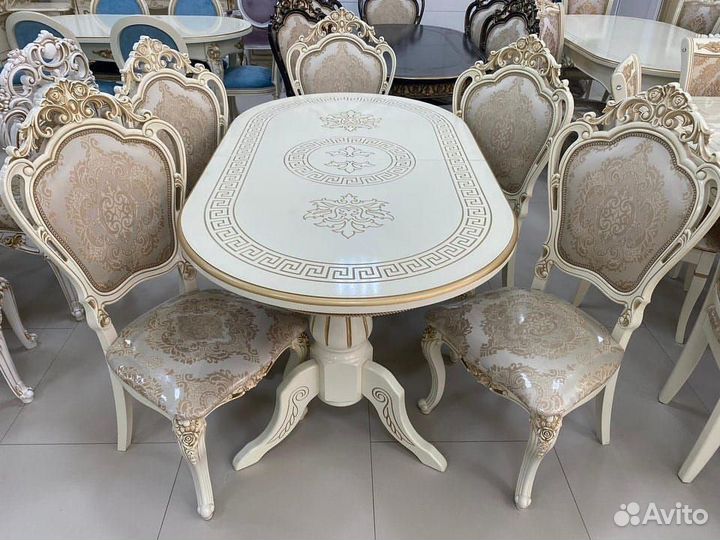 Кухонный Обеденный стол. Столик. Компьютерный стол