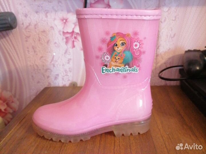 Резиновые сапоги для девочки