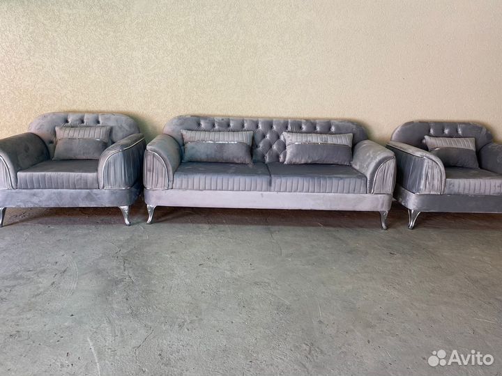 Манго тройка