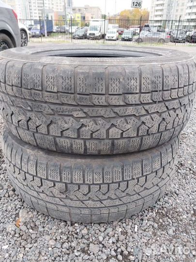Kumho I'Zen RV Asymmetric 265/60 R18