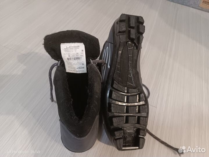 Лыжные ботинки