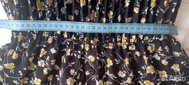 Платье в цветочек 44-46