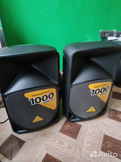 Активная акустическая система, микшерный пульт