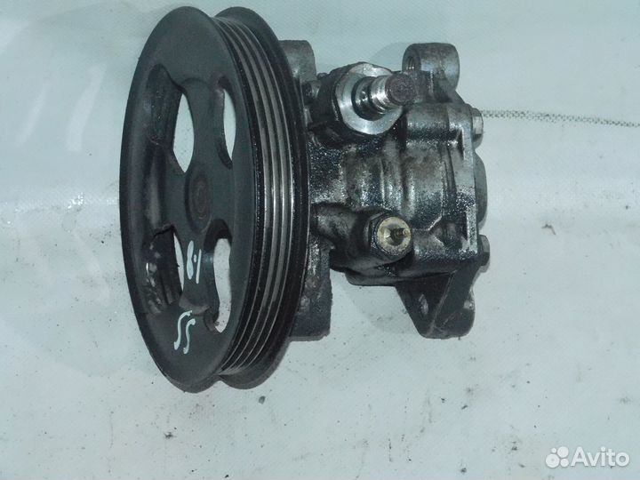 Насос гура мицубиси 4G93