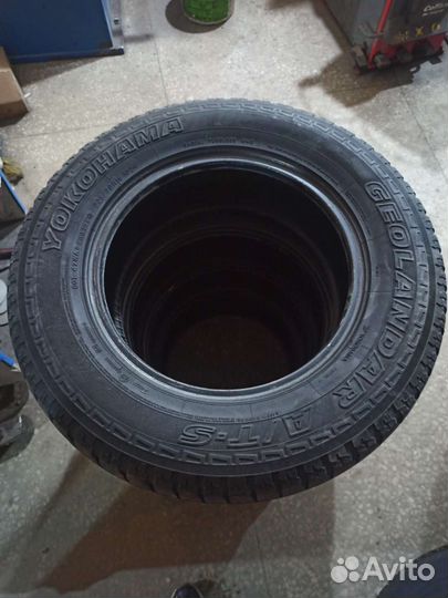 Yokohama Geolandar A/T-S G012 225/70 R16 102