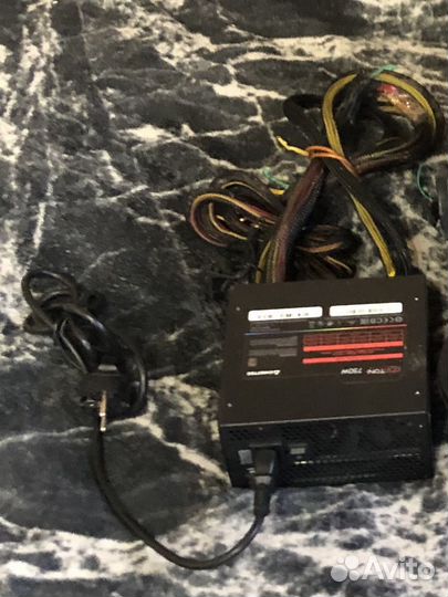Блок питание 750W стоял в домашнем автозвуке
