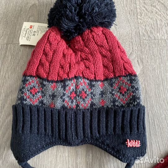 Комплект шарф, шапка и перчатки