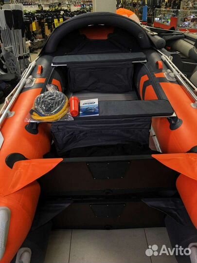 Лодка пвх Gladiator C370AL