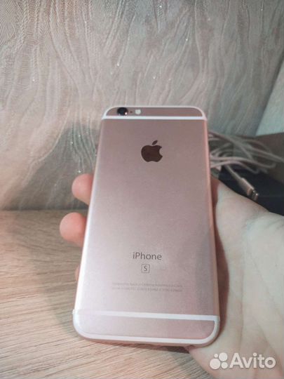 Телефон iPhone 6s
