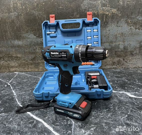 Шуруповерт Makita ударный 26V