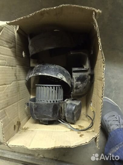 Мотор отопителя ваз21093