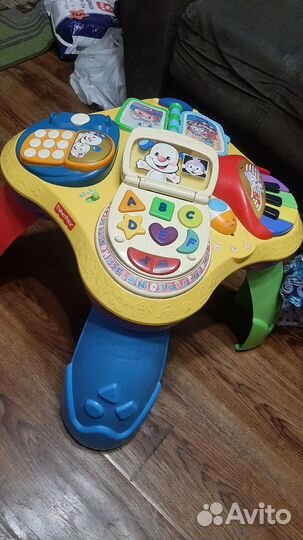 Музыкальный стол fisher price на двух языках