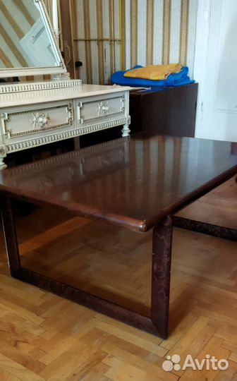 Журнальный стол