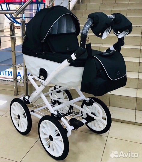 Коляска Adamex Chantal retro 2в1