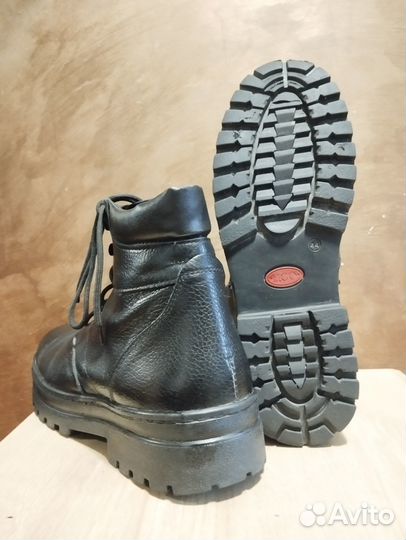 Ботинки демисезонные