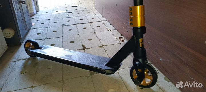 Самокат трюковой Reaction