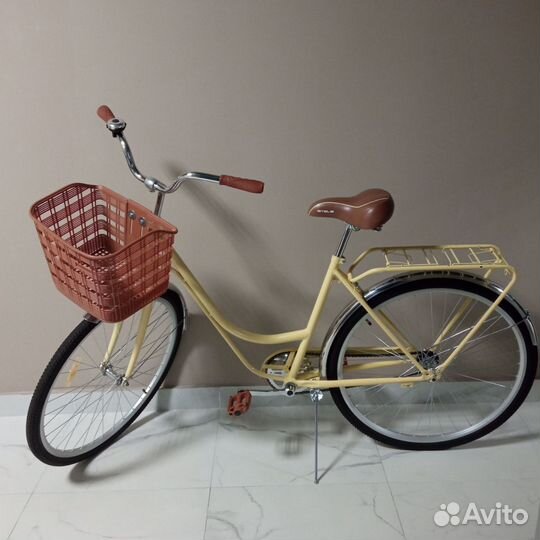 Велосипед Stels с корзиной женский