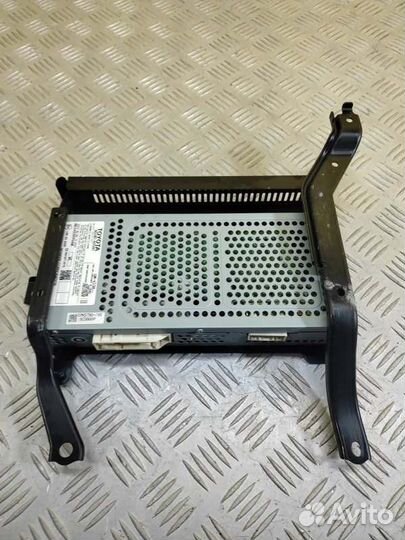 Усилитель музыкальный Toyota Land Cruiser Prado